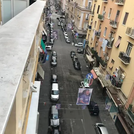 Tarumbo Intero 120 Mq Неаполь