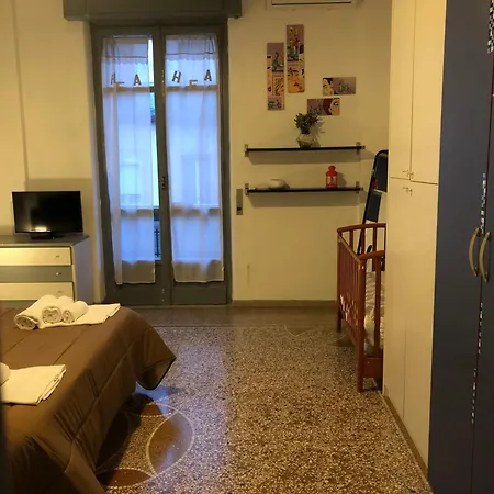 Appartement Tarumbo Intero 120 Mq Napels